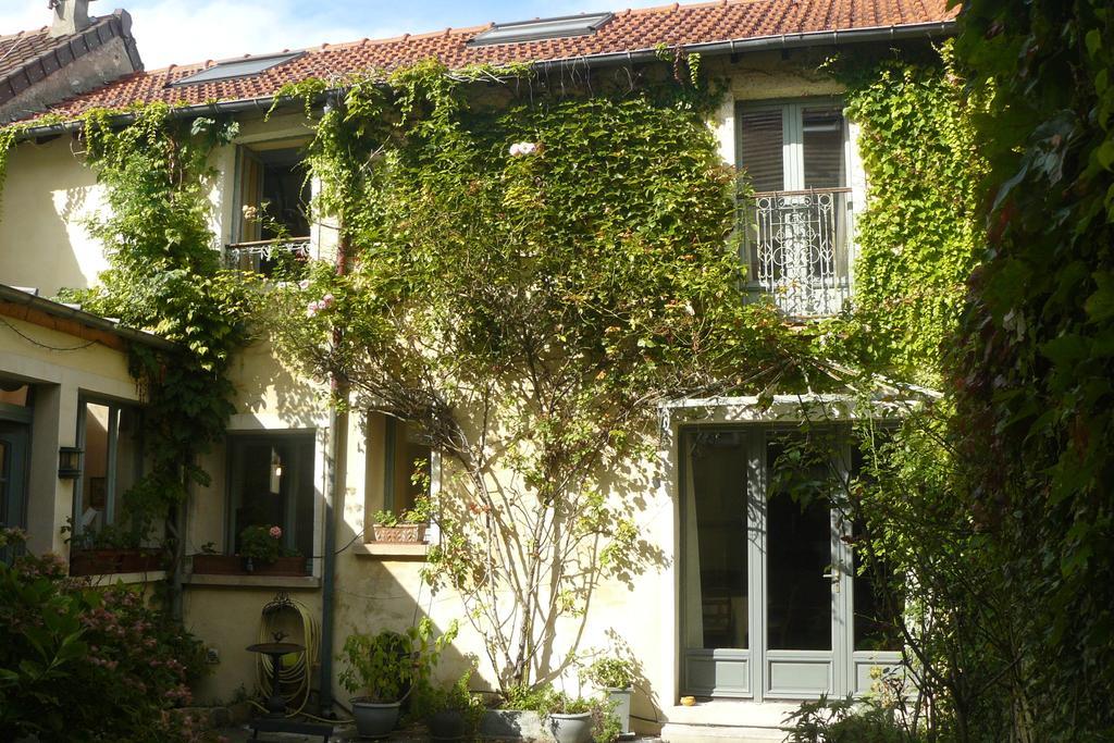 Porte De Paris Montesson Habitación foto